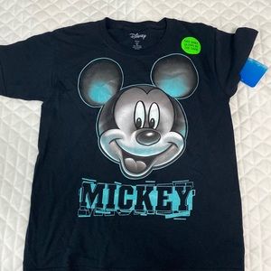 Disney NWT glow in dark TShirt